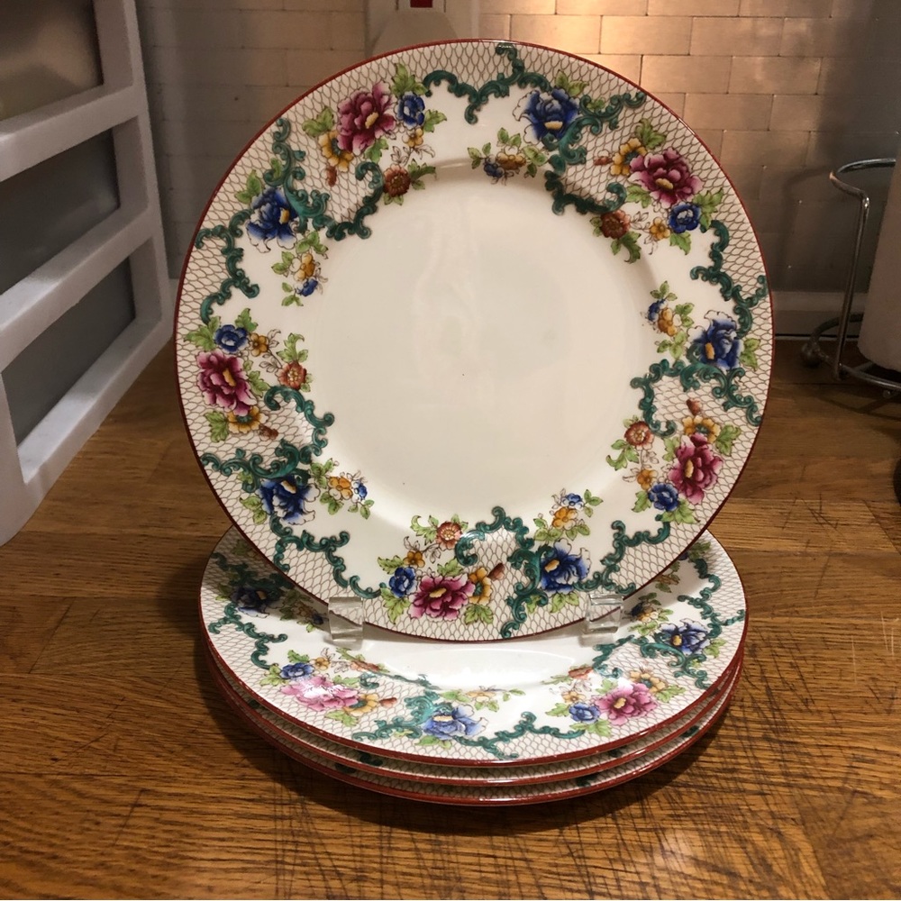 Cauldon England Victoria Floral Pattern‎ China Set of 4 Dinner Plates 10 In.